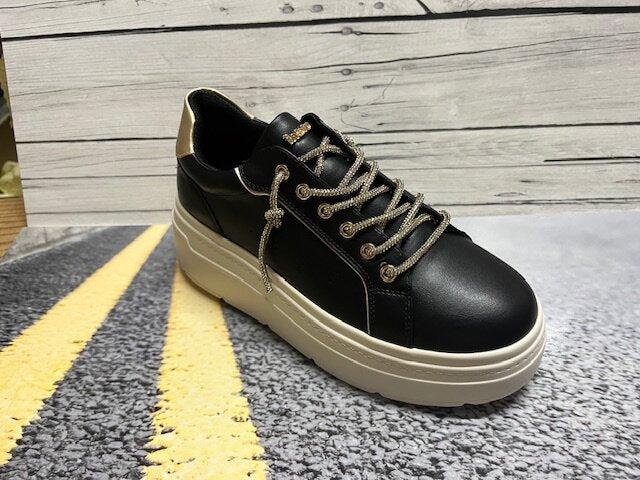 Sneakers Inblu