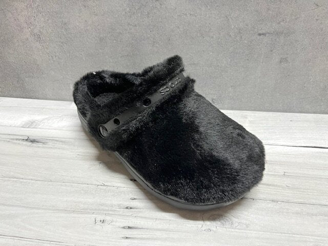 Slipper Crocs