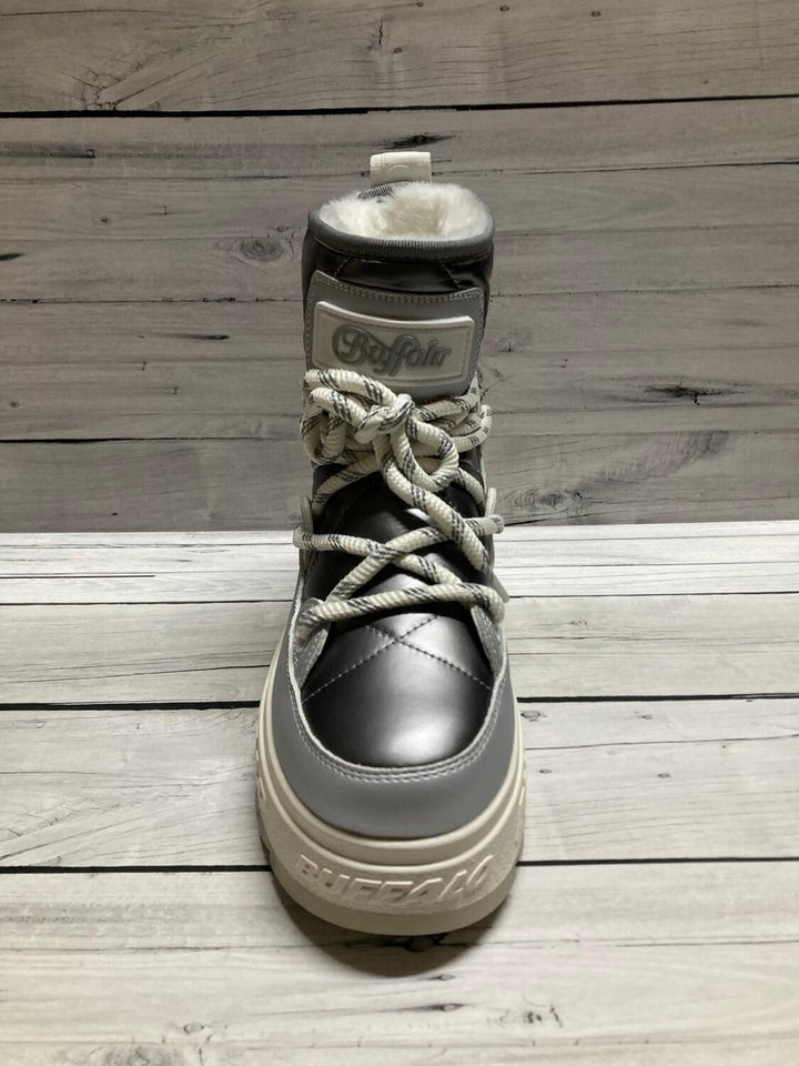 Moon Boot Buffalo