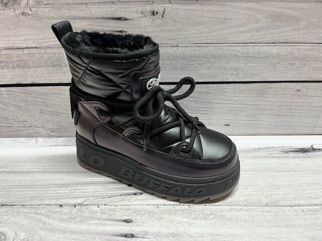 Moon Boot Buffalo
