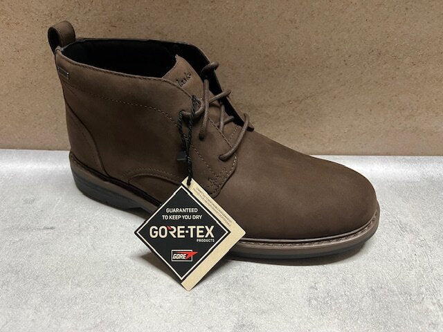Polacchino Clarks