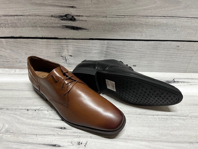 Calzature Clarks